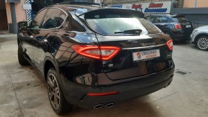 Maserati Levante (9)