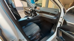 Peugeot 3008 Allure (14)