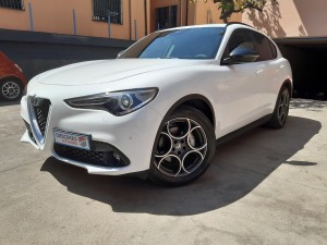 Alfa stelvio bianco super (1)