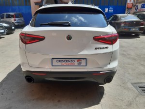 Alfa stelvio bianco super (10)