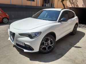 Alfa stelvio bianco super (3)