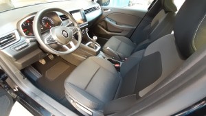 Clio 5 serie nera crescenzo automobili (14)