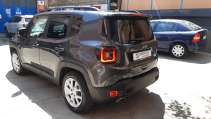 Jeep Renegade (12)