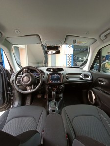 Jeep Renegade (14)