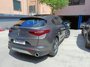 Alfa Stelvio Lusso (7)