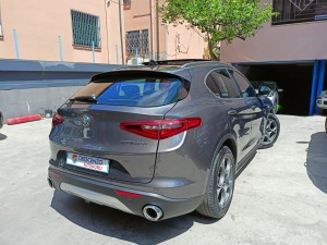 Alfa Stelvio Lusso (8)
