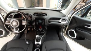 Jeep renegade bianca crescenzo automobili (13)