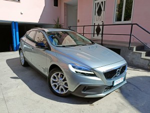 Volvo V40 cross Country (5)