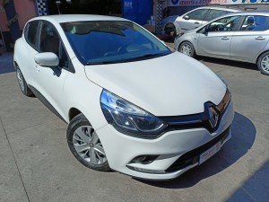 Renault Clio 4 serie 90 cv (3)