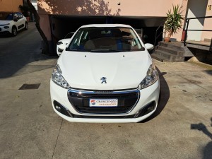 Peugeot 208 (5)