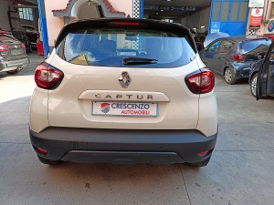 Renault Captur beige (9)