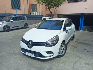 Clio 4 serie bianca (2)