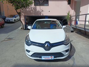Renault Clio (4)