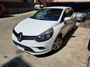 Renault Clio 4 serie (1)