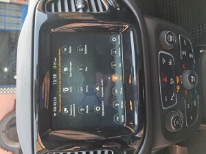 Jeep Compass bianco e nero (18)