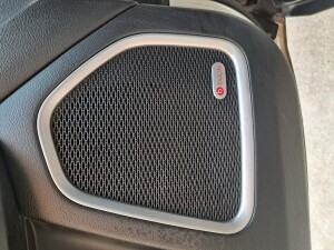 Jeep Compass bianco e nero (19)