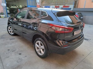 NISSAN QASHQAI BUSINESS NERO (12)