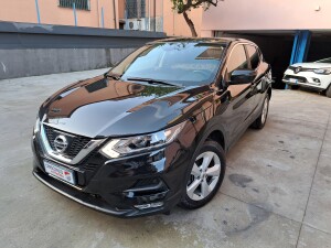 NISSAN QASHQAI BUSINESS NERO (3)