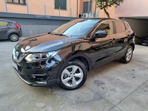 NISSAN QASHQAI BUSINESS NERO (4)
