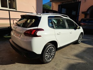 Peugeot 2008 bianca (10)