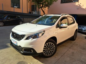 Peugeot 2008 bianca (2)