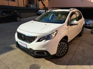 Peugeot 2008 bianca (3)