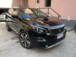 Peugeot 3008 nero (6)