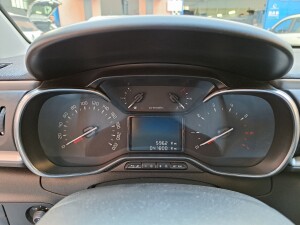 Citroen C3 bianca 2019 (11)
