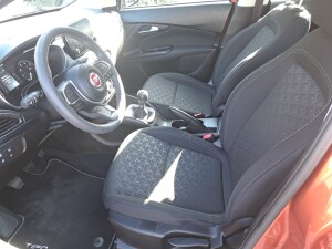Fiat tipo cross (15)
