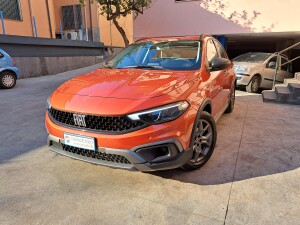 Fiat tipo cross (3)