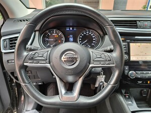 Nissan Qasqhai nero (16)