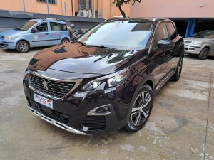 Peugeot 3008 Allure nero (1)