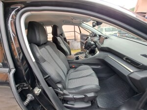 Peugeot 3008 Allure nero (16)