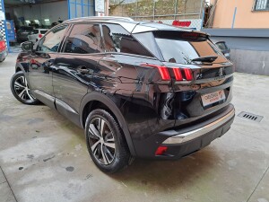 Peugeot 3008 Allure nero (9)