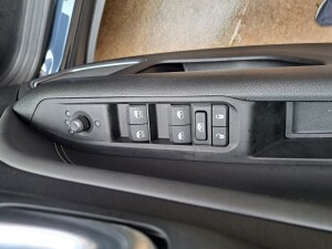 Jeep Compass Limited (22)