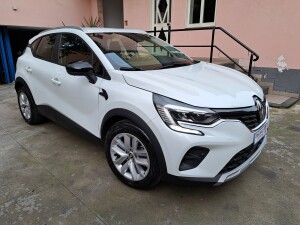 Renault Captur 2022 bianco (6)