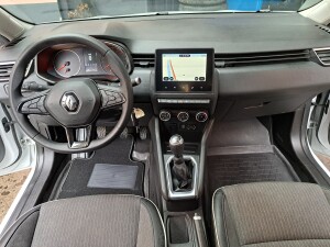 Renault Clio V (10)