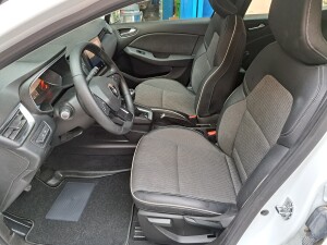 Renault Clio V (12)