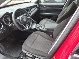 Alfa Stelvio rossa crescenzo automobili (16)