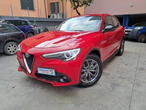 Alfa stelvio rossa (3)