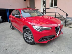 Alfa stelvio rossa (6)