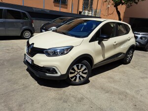 Renault Captur Avorio Crescenzo automobili (2)
